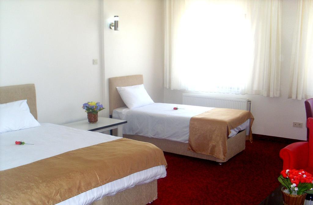 Butik Ertur Hotel Dogubayazit Room photo